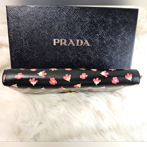 Prada Floral Leather Long Zip Wallet (Full Inclusion) - Picture 2 of 11